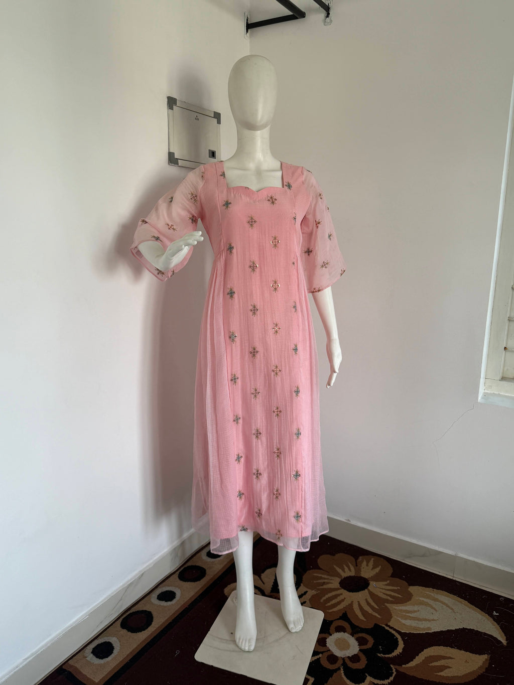 Gulabi Tara Dress