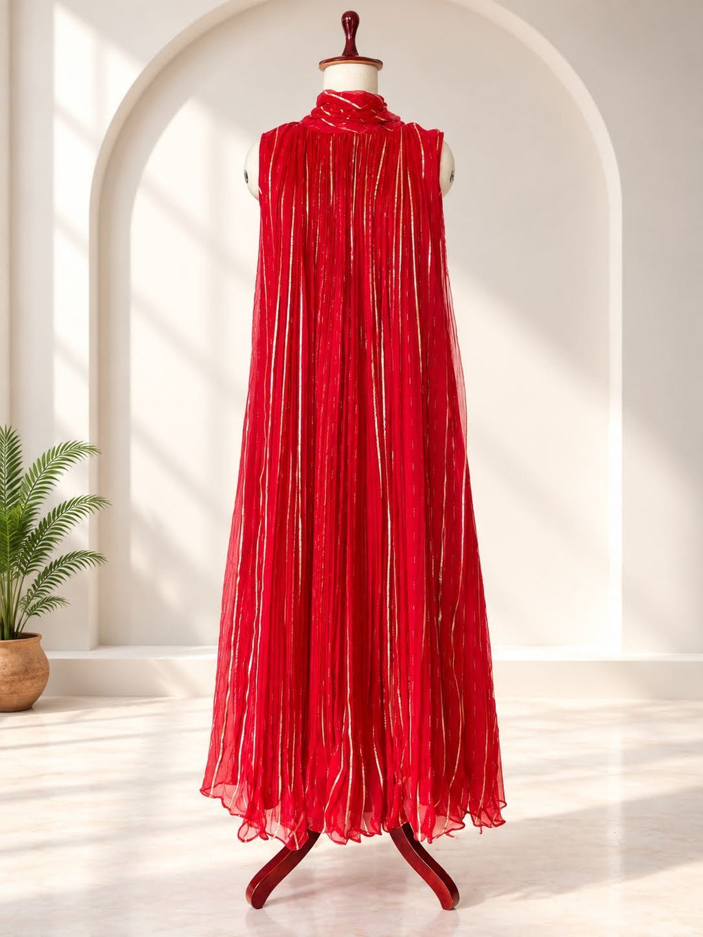 Rani Red Golden Stripe Sleeveless Pleated Dress6